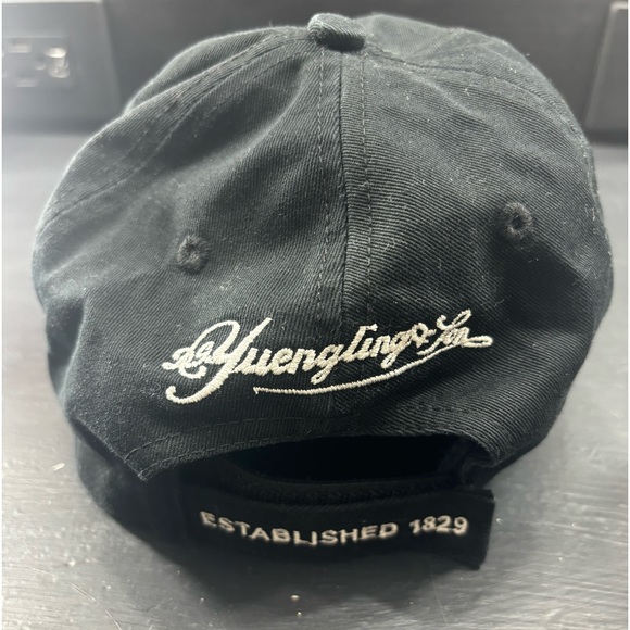 D.G. Yuengling & Son Established 1829 Bottle Cap Pottsville, PA - Picture 2 of 4